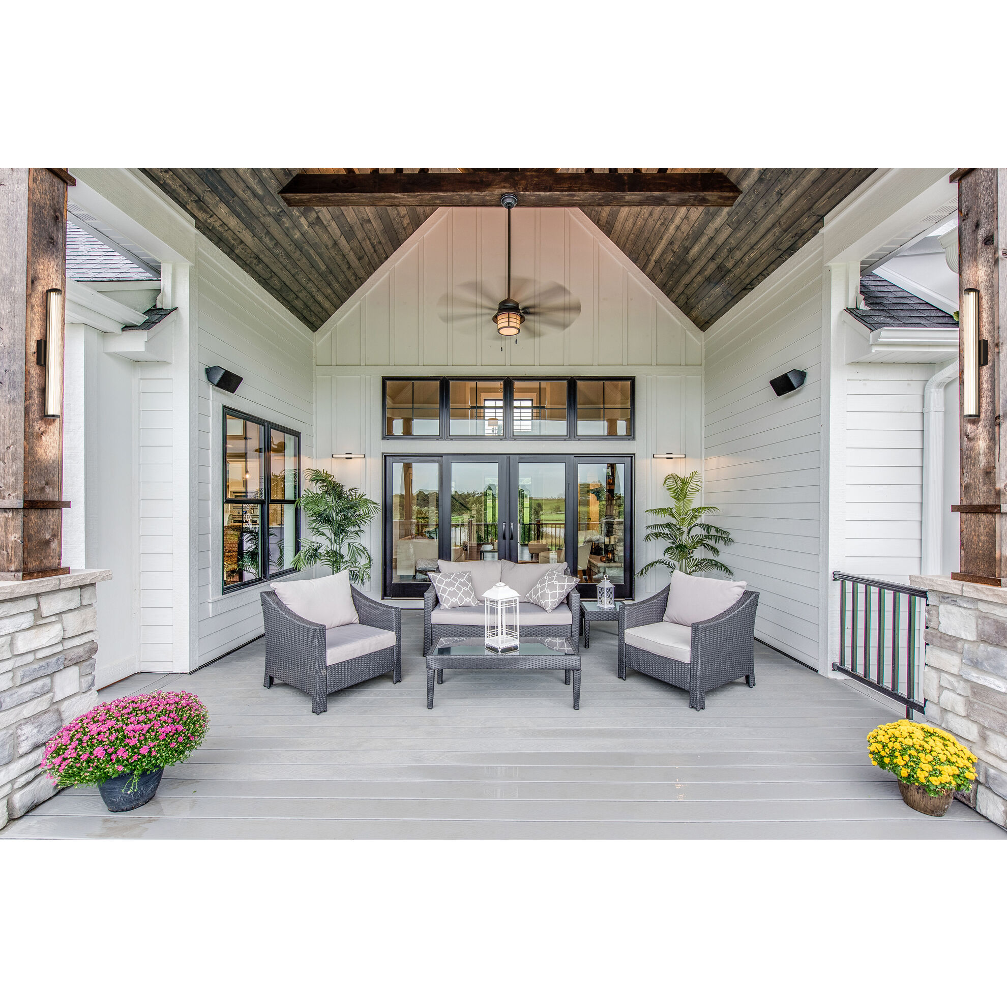 Rodara LED 36.25 inch Matte Black Outdoor Wall